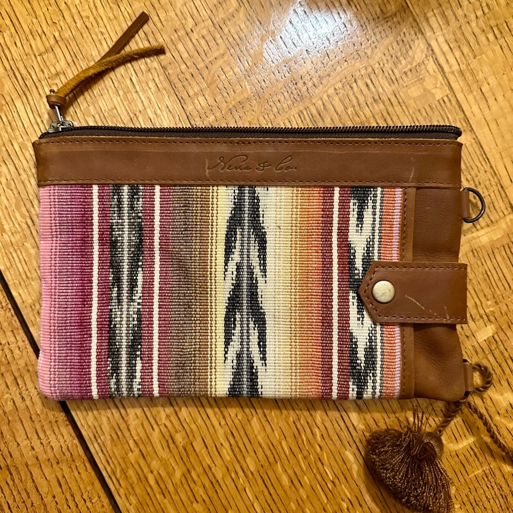 Nena & Co clutch